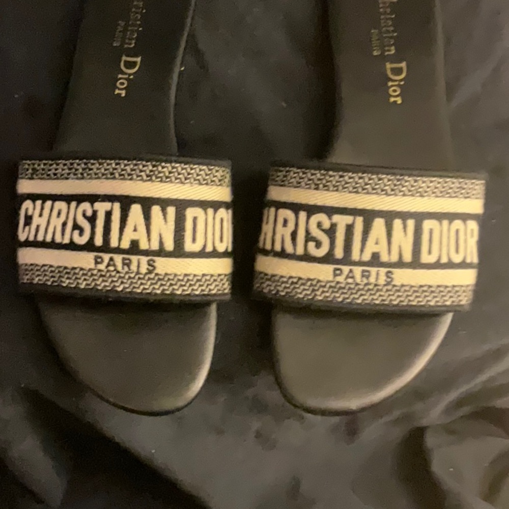 Dior Men's Black and Cream Sandals - Picture 7 of 7